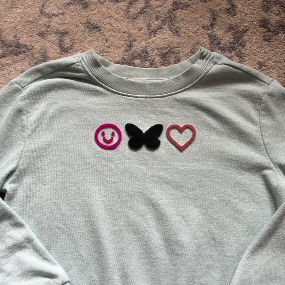 Girl’s Cat & Jack Sweatshirt - Picture 2 of 5